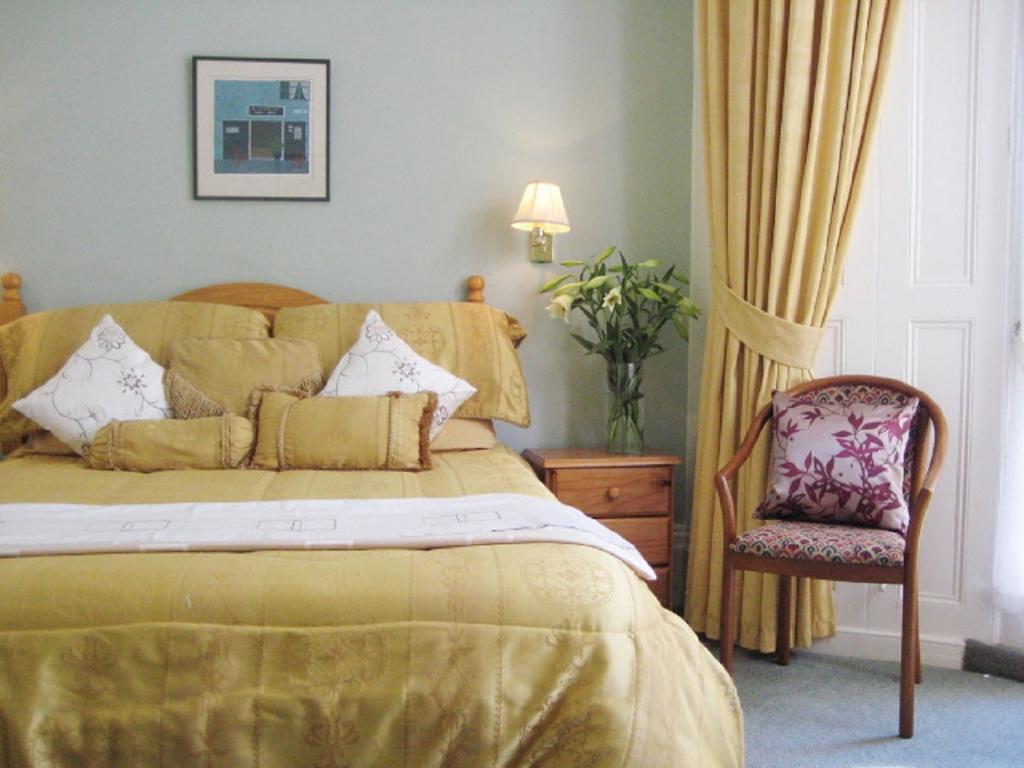 The Iona Hotel Torquay Room photo