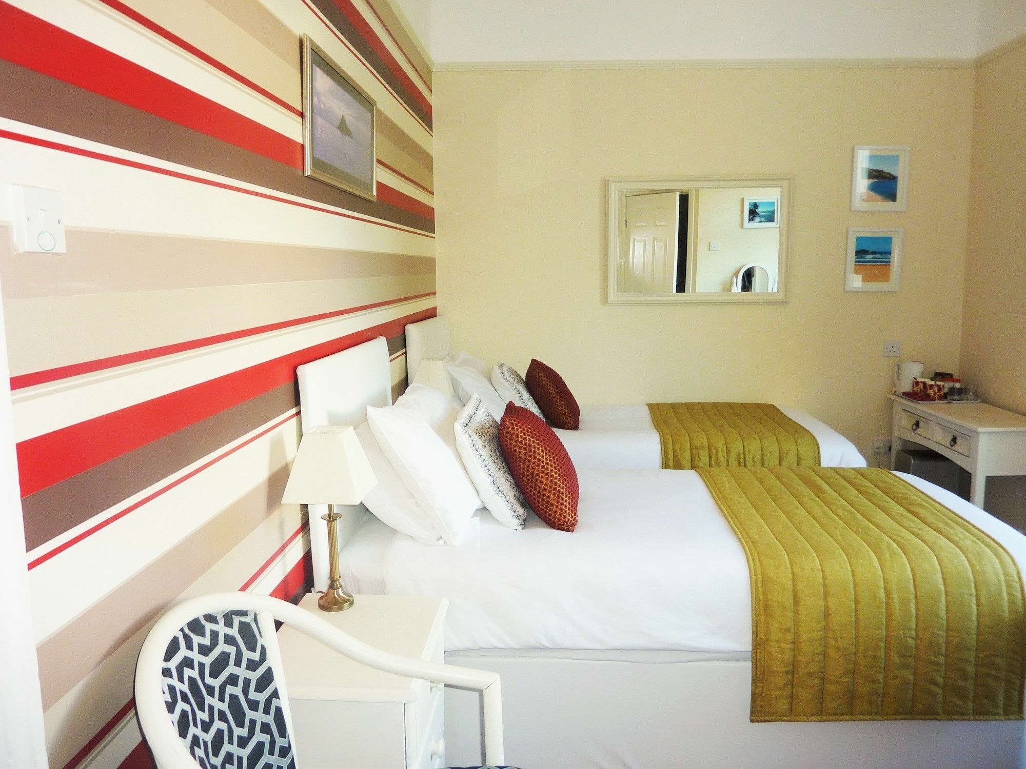 The Iona Hotel Torquay Exterior photo